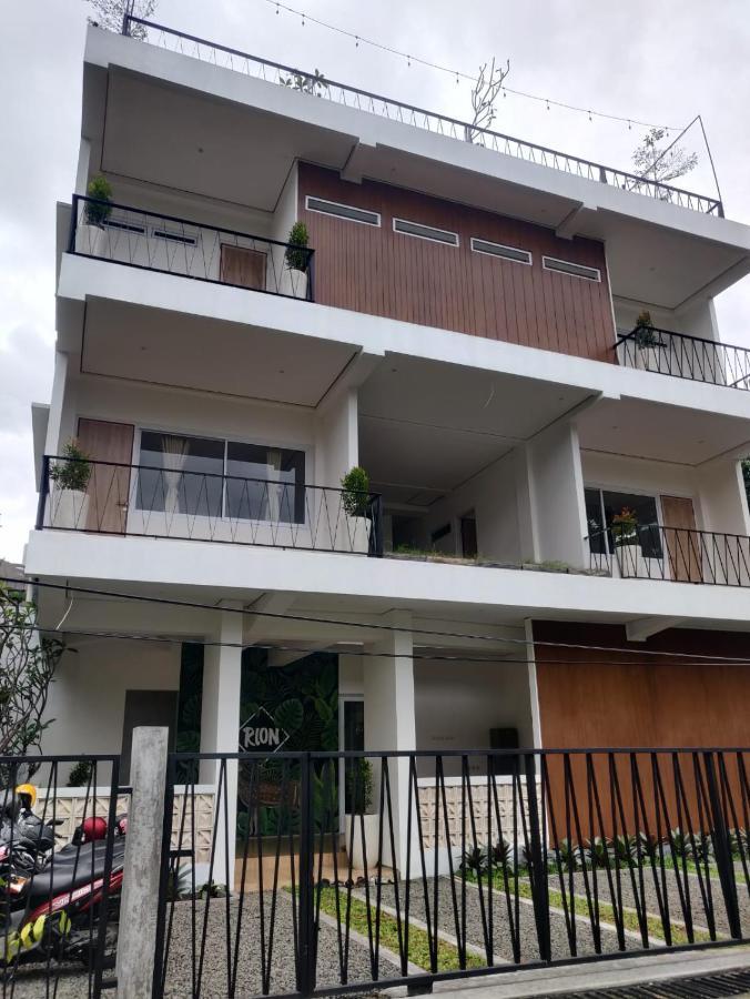 Rion Hostel Bogor Luaran gambar