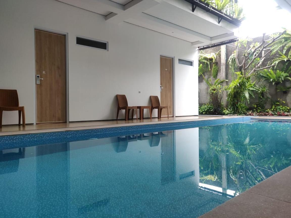 Rion Hostel Bogor Luaran gambar
