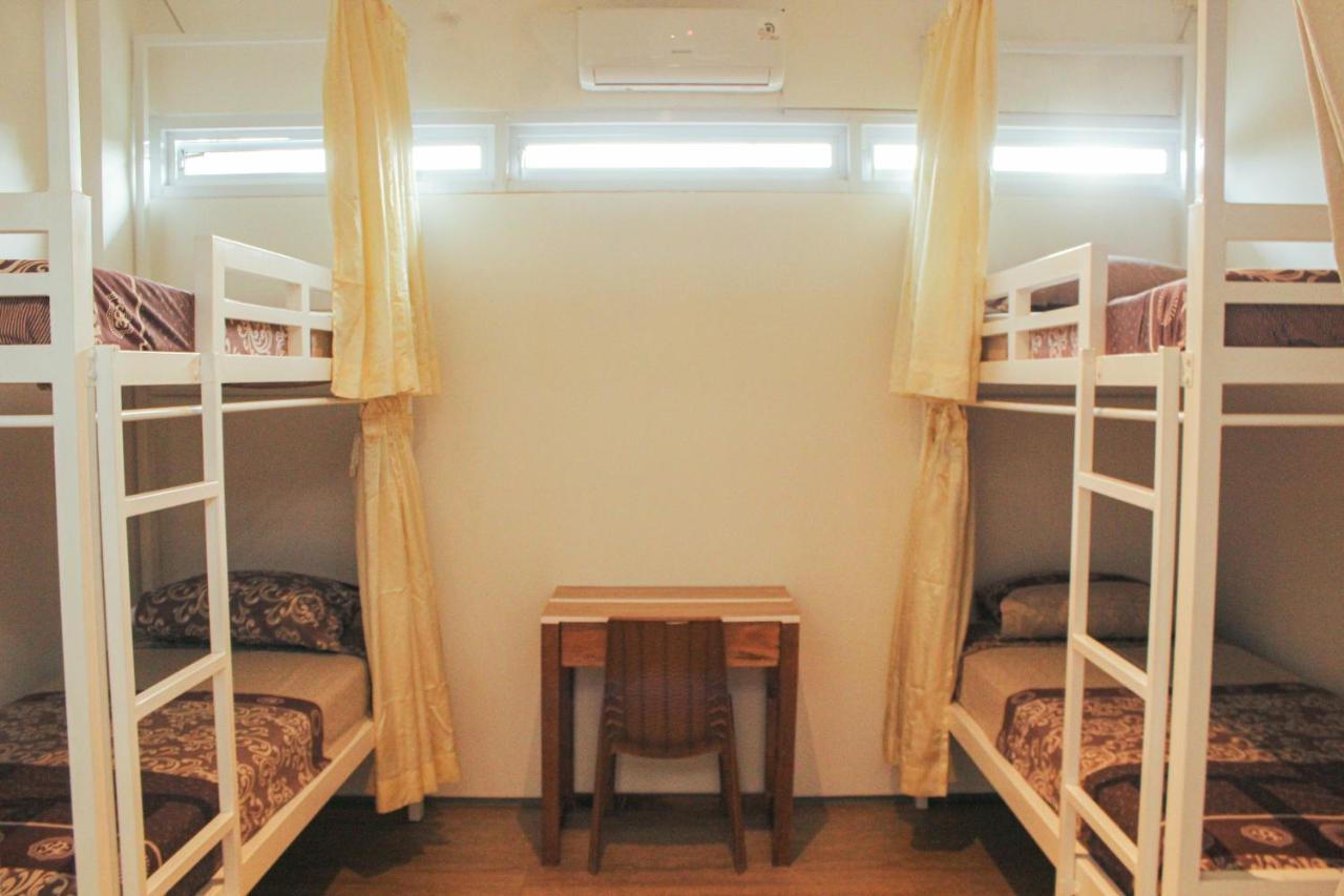 Rion Hostel Bogor Luaran gambar